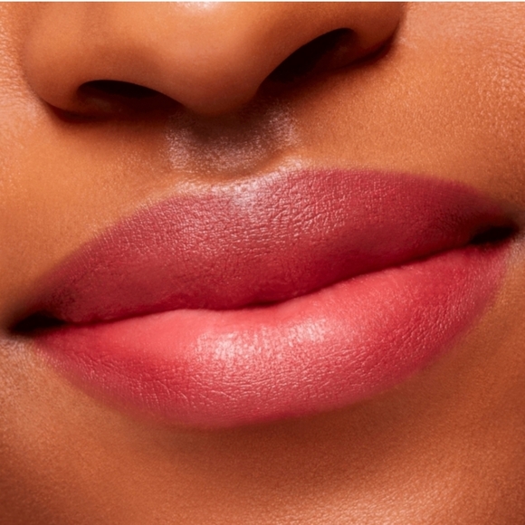 MAC "STAY CURIOUS" POWDER 💋 VELVET BLUR SLIM STICK - Picture 4 of 10